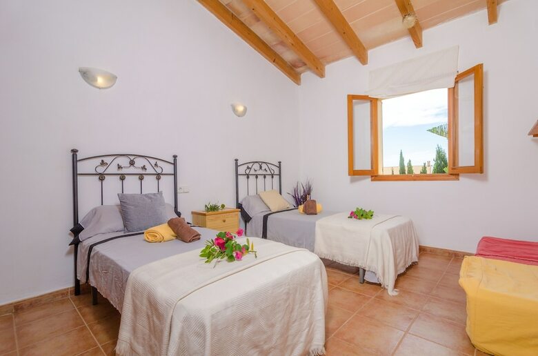 Villa Es Cipresos