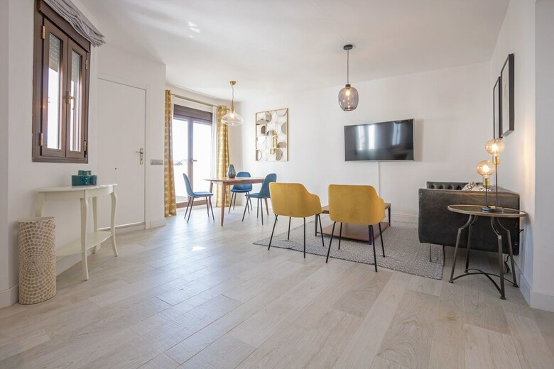 Apartamentos Cathedral Pool Penthouse By Valcambre
