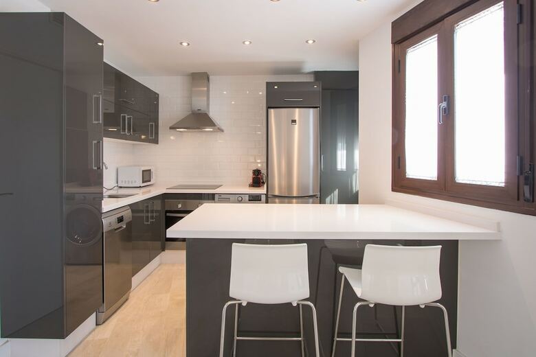 Apartamentos Cathedral Pool Penthouse By Valcambre