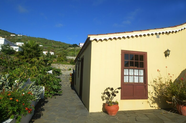 Casa Rural Dos Aguas By Isla Bonita