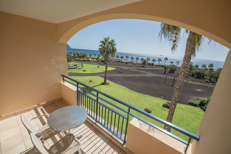Playitas Aparthotel - Sports Resort