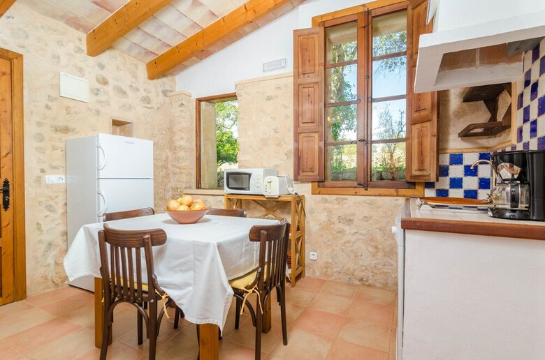 Apartamentos Agroturismo Es Pla de Llodra (Sa Soll)