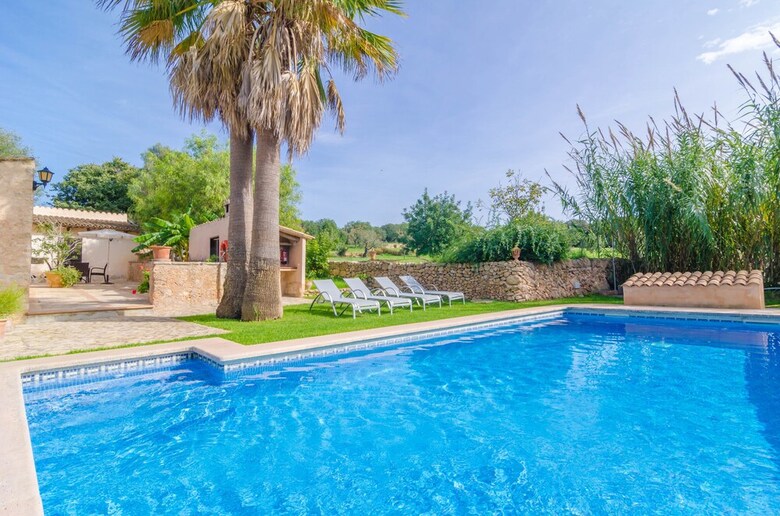 Apartamentos Agroturismo Es Pla de Llodra (Sa Soll)
