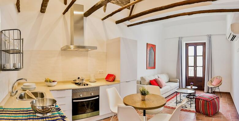 Apartamentos Oyo Urban Vida Alc�zar