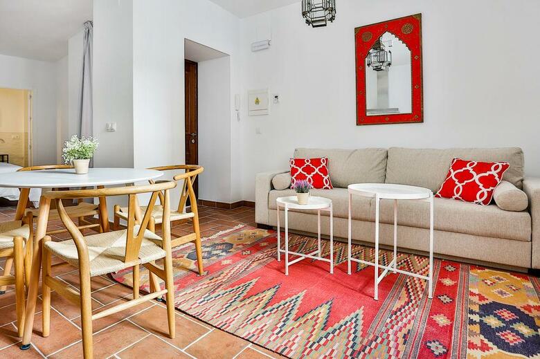 Apartamentos Oyo Urban Vida Alc�zar