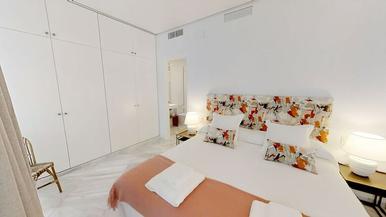 Apartamentos Sevilla Luxury Rentals - Catedral