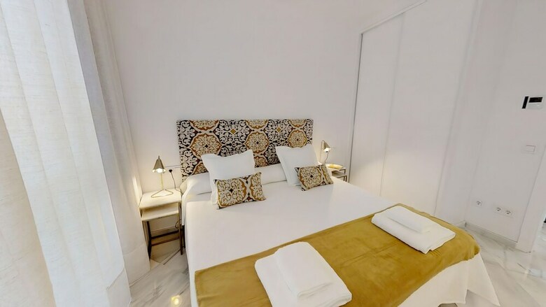 Apartamentos Sevilla Luxury Rentals - Catedral