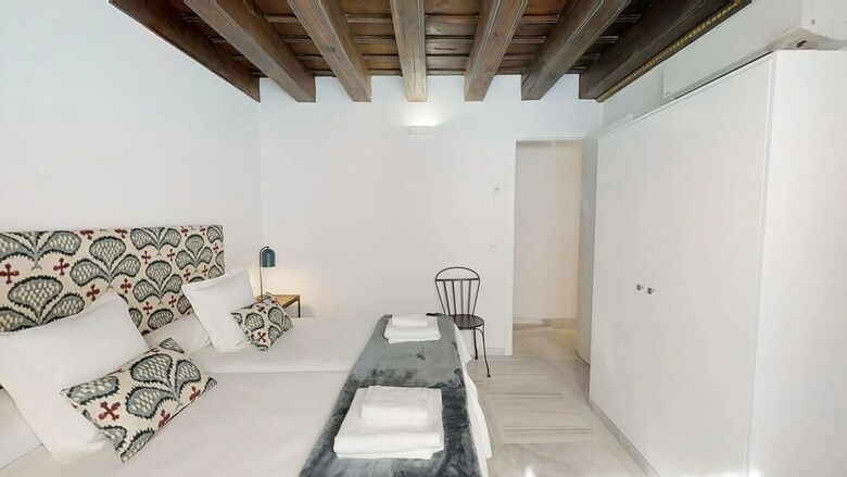 Apartamentos Sevilla Luxury Rentals - Catedral