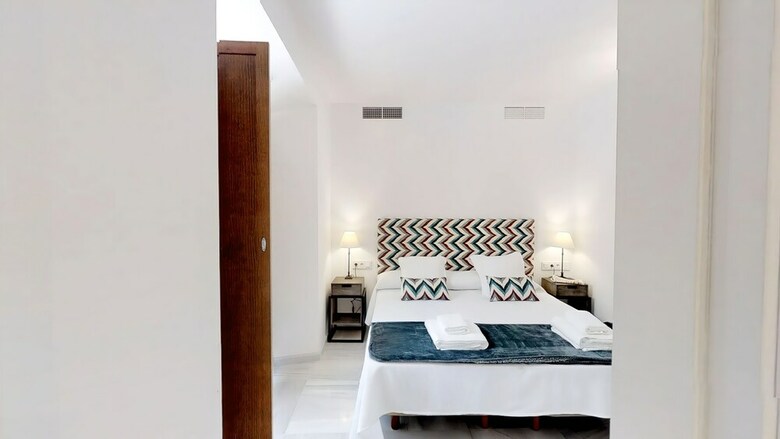 Apartamentos Sevilla Luxury Rentals - Catedral