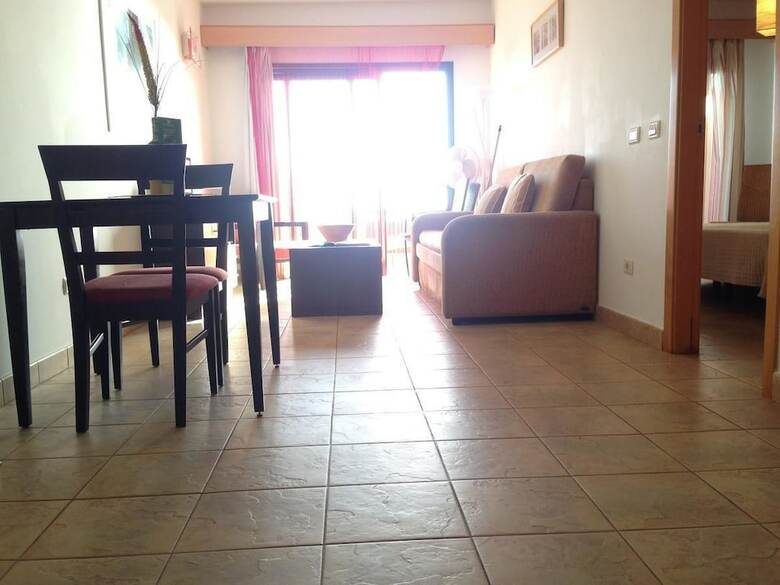 Apartamentos Chijer� Faro Del Ingl�s