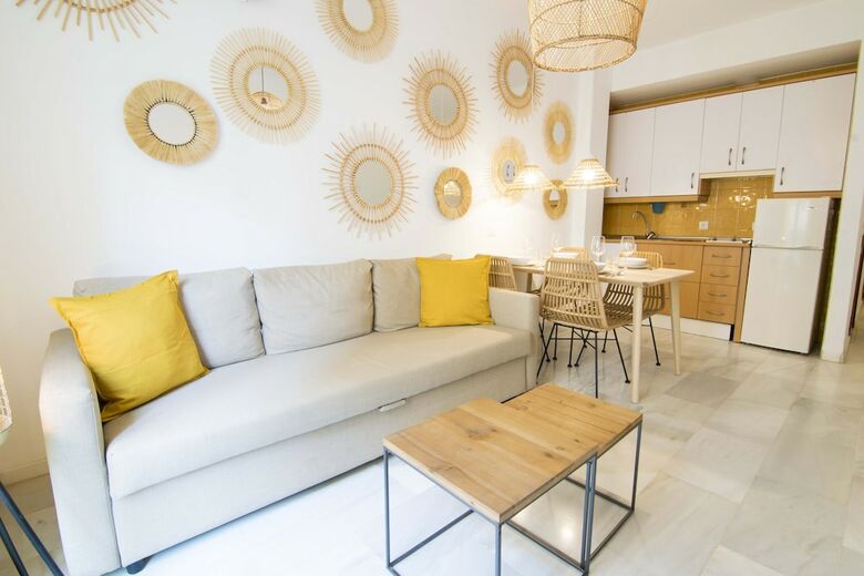 Apartamentos Letmalaga Postigos