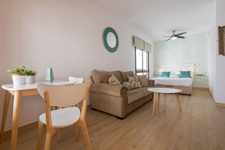 Apartamentos Santa Marina Central Loft By Valcambre