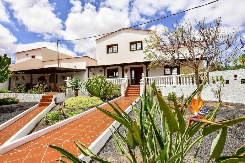 Fuerte Holiday Villa Angel Indoor Pool
