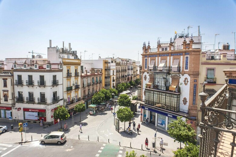 Apartamentos Triana Sky View By Valcambre