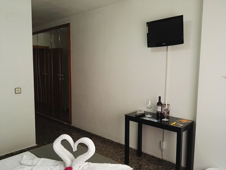 Apartamentos Iberia Lodging House