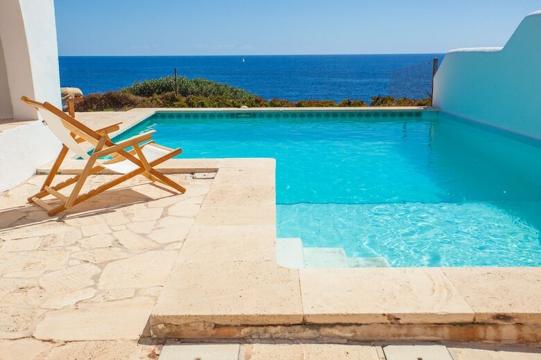 Villa En Cala Serena En Primera Linea de Mar