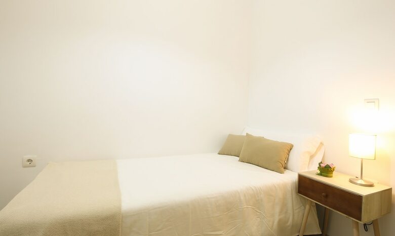 Deluxe Apartment San Julian With Parking