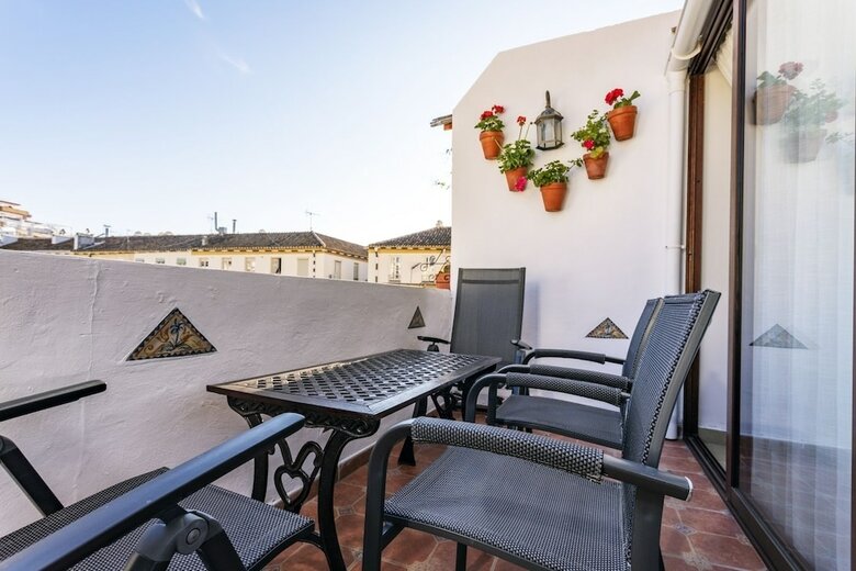 Apartamentos Junto A La Casa Natal de Picasso.