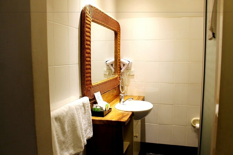 Apartamento Smugglers Cove Beach Resort And Hotel