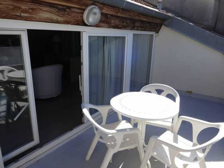 Hotel Maison D'h�tes Des Toits En Ville B&B
