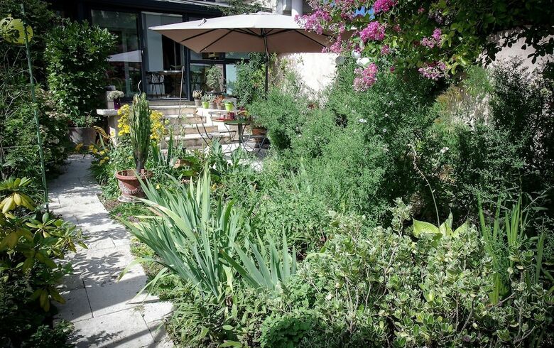 Hotel Maison D'h�tes Des Toits En Ville B&B
