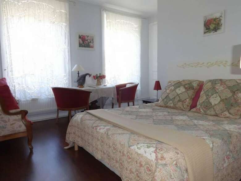 Hotel Maison D'h�tes Des Toits En Ville B&B