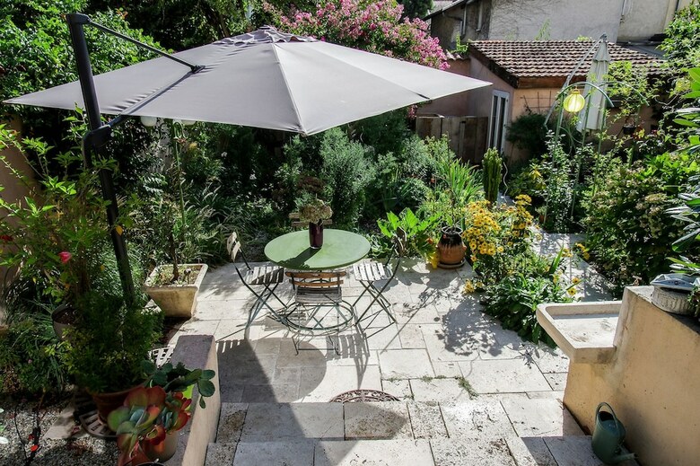 Hotel Maison D'h�tes Des Toits En Ville B&B