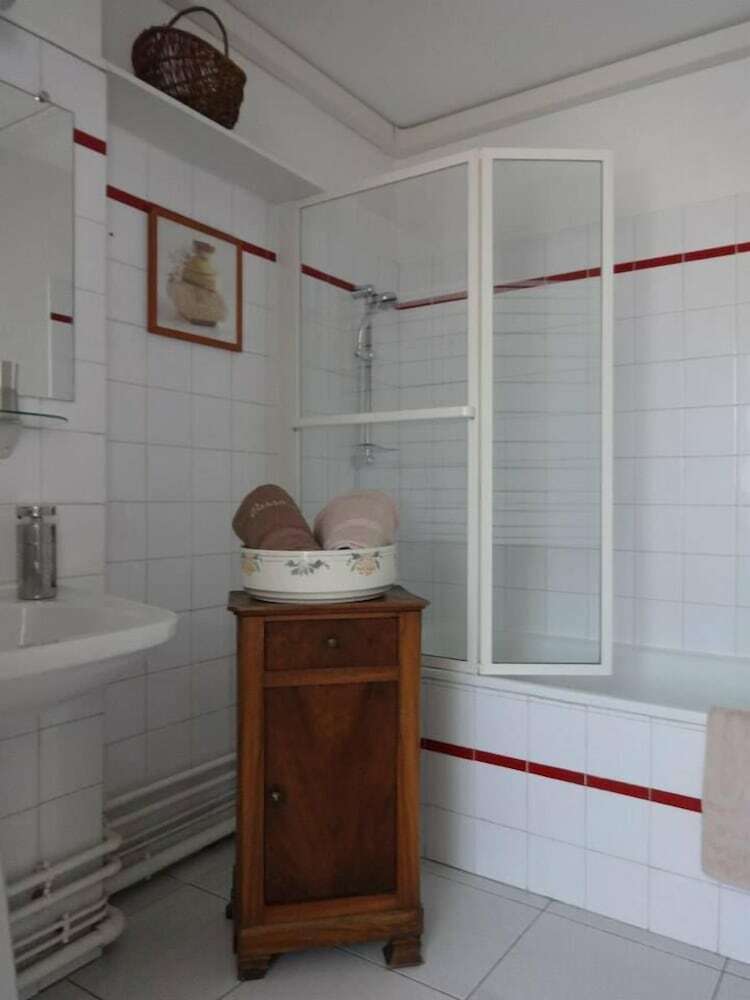 Hotel Maison D'h�tes Des Toits En Ville B&B