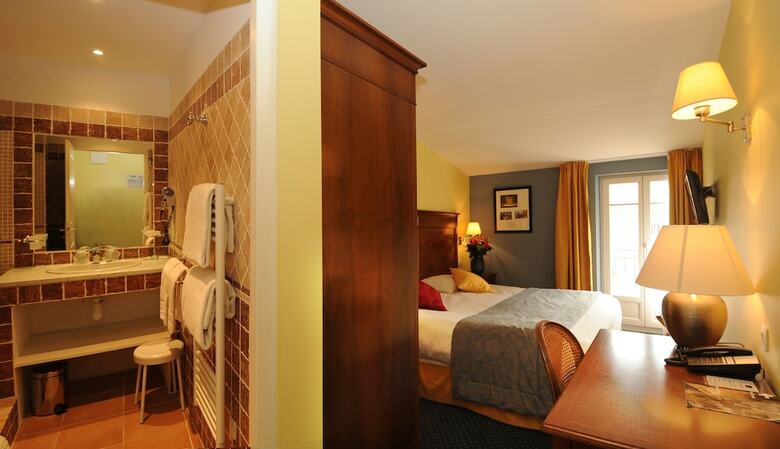 Hotel H�tel Ar�ne