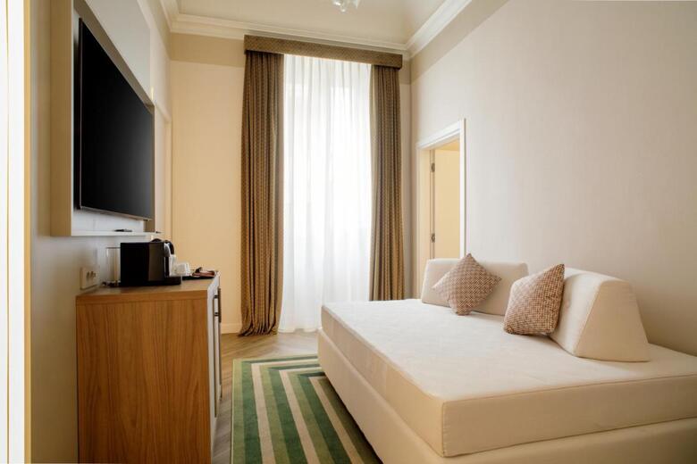 Rosetta Hotel Perugia Tapestry Collection By Hilton