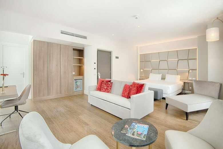 Hotel NH Collection Roma Centro