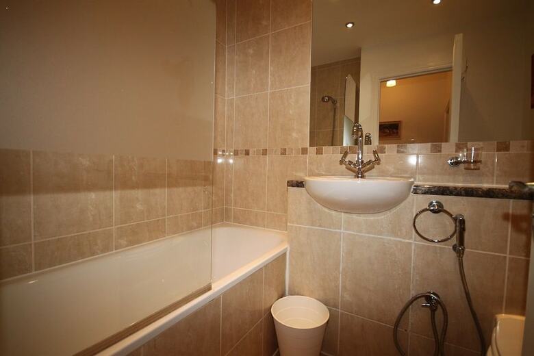 Belgravia Apartments - Gloucester Road