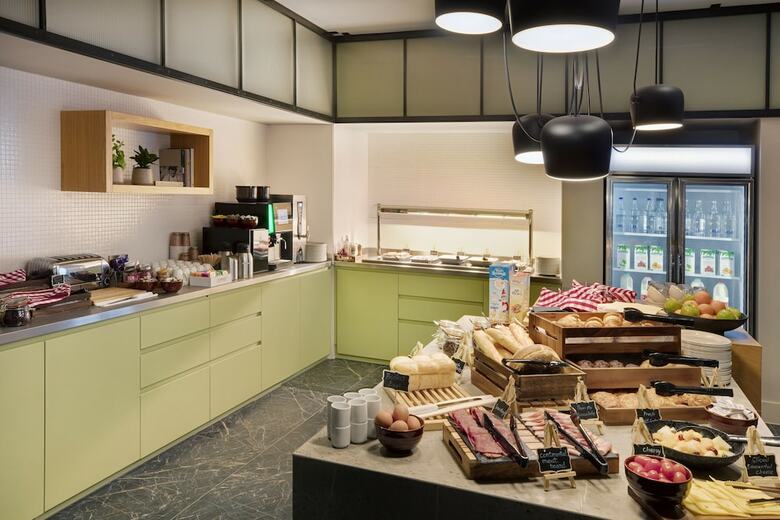 Aparthotel Staybridge Suites London Heathrow - Bath Road