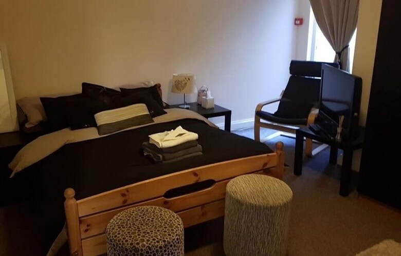 Macleods Guest House