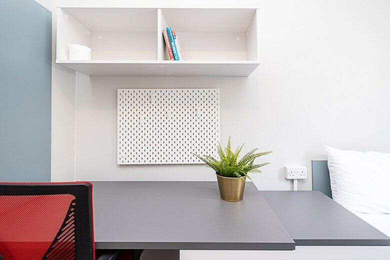 Bed & Breakfast Modern Rooms And Studio In Westminster