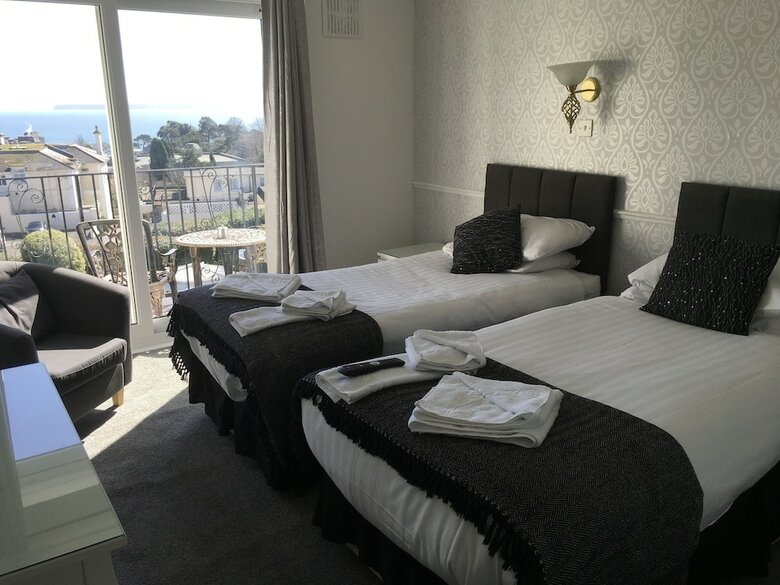 Nethway Hotel