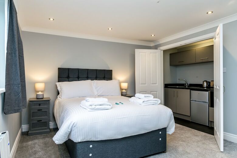 City Apartments - Sycamore Place