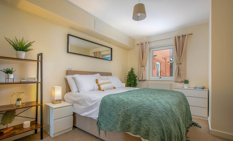 Lily Apartment