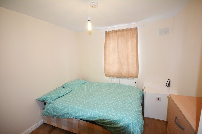 Hostal London Luxury 7 Bedroom Holiday Let