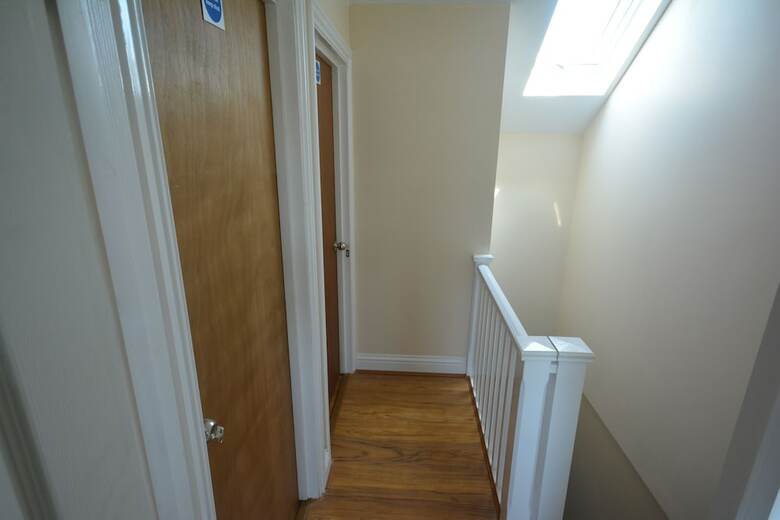 Hostal London Luxury 7 Bedroom Holiday Let