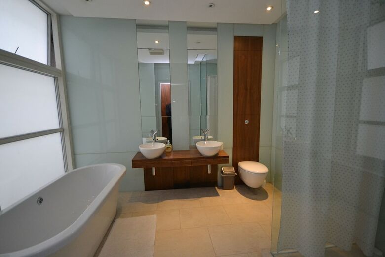 Edgware Road Apartments