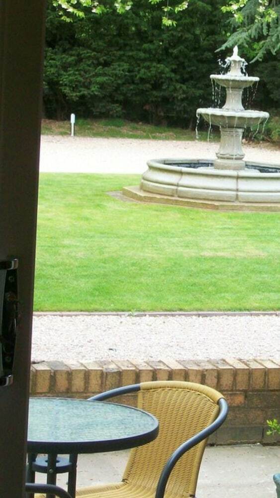Bed & Breakfast Barncroft Luxury Guest House Near Nec