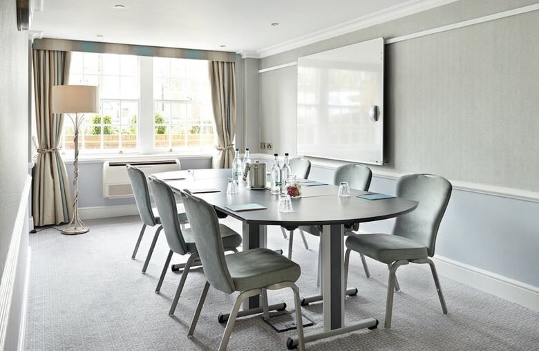 Richmond Hill Hotel
