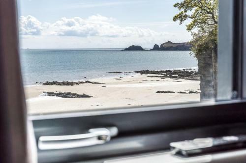 Hotel No 6 Ocean Cabins - Saundersfoot Harbour - Saundersfoot