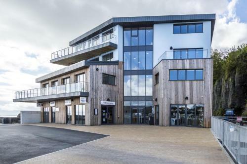 Hotel No 7 Ocean Cabins - Saundersfoot Harbour - Saundersfoot