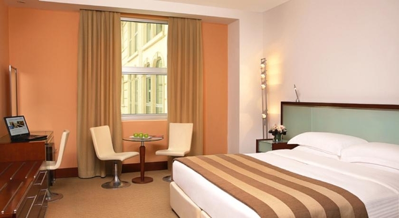 Hotel Villa Rotana Suites