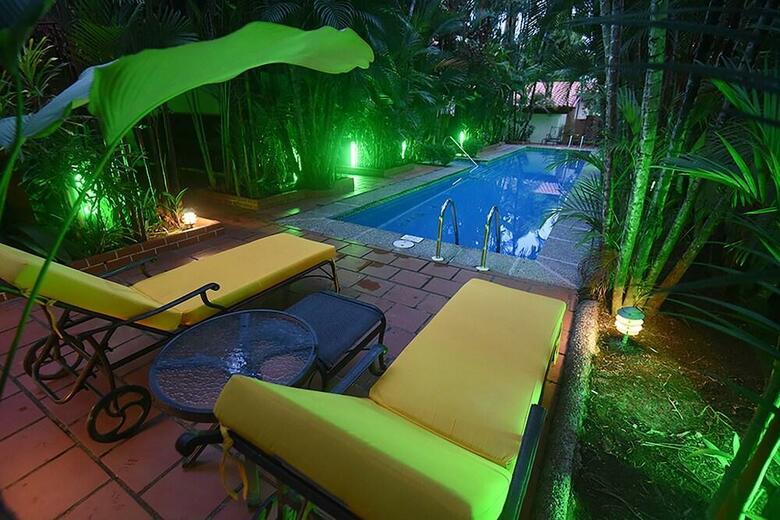 Hotel Villas Lirio
