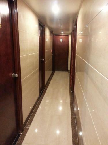 Hostal Maple Leaf Guest House