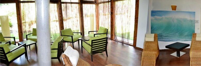 Hotel Educare