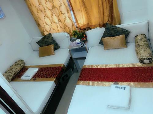Hostal Kamal Traveller Hostel